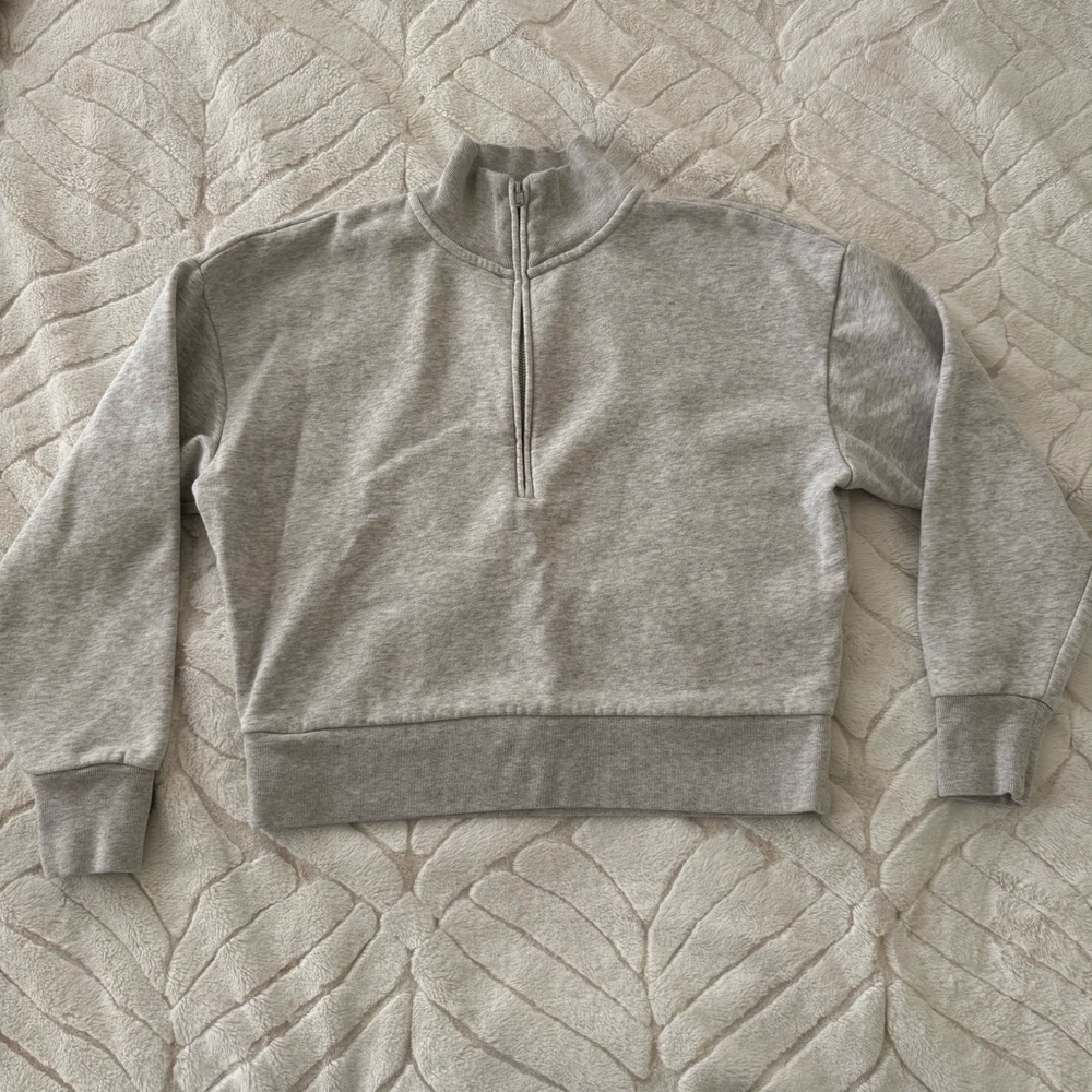 Gap Gray Quarter-Zip Cropped Sweatshirt